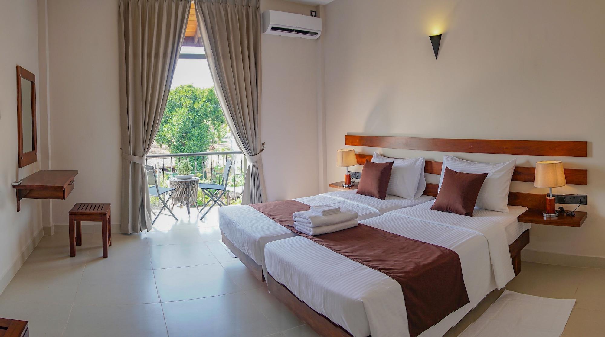 Hive 68 - Hotel And Resorts Negombo Ngoại thất bức ảnh
