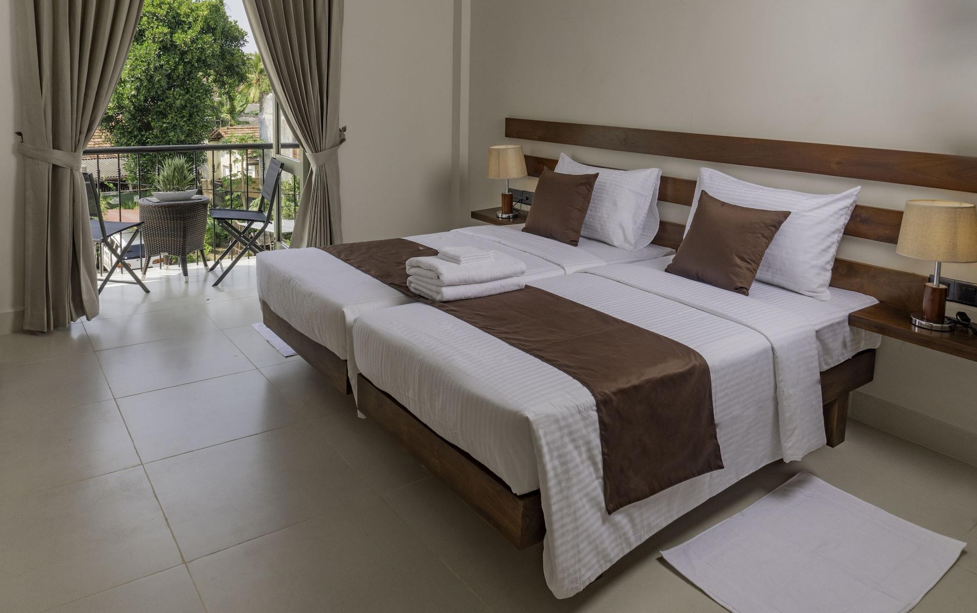Hive 68 - Hotel And Resorts Negombo Ngoại thất bức ảnh