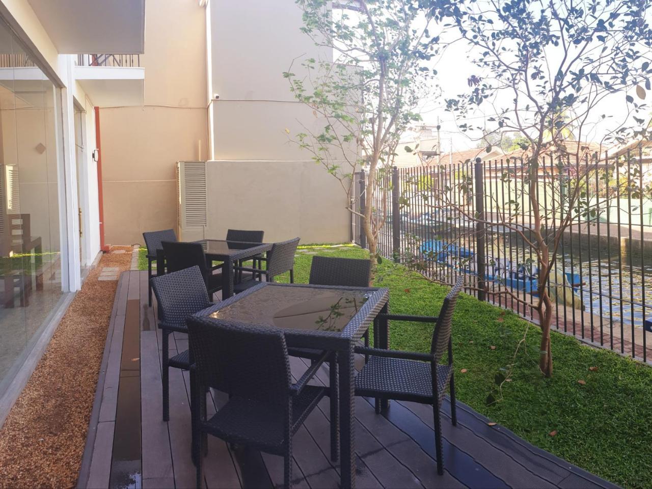 Hive 68 - Hotel And Resorts Negombo Ngoại thất bức ảnh