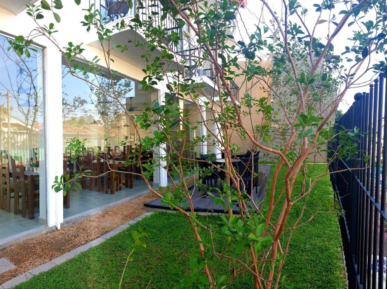 Hive 68 - Hotel And Resorts Negombo Ngoại thất bức ảnh