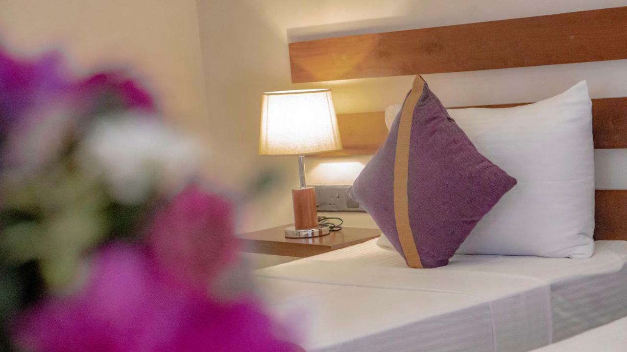Hive 68 - Hotel And Resorts Negombo Ngoại thất bức ảnh